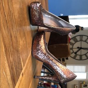 BCBG Brown sparkle pumps